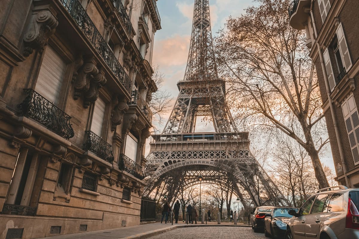 Best of France — Private Package 9-day tour: Paris, the Loire Valley & Provence